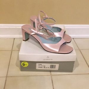 Liz Claiborne women’s 9 1/2 pink sling back shoes